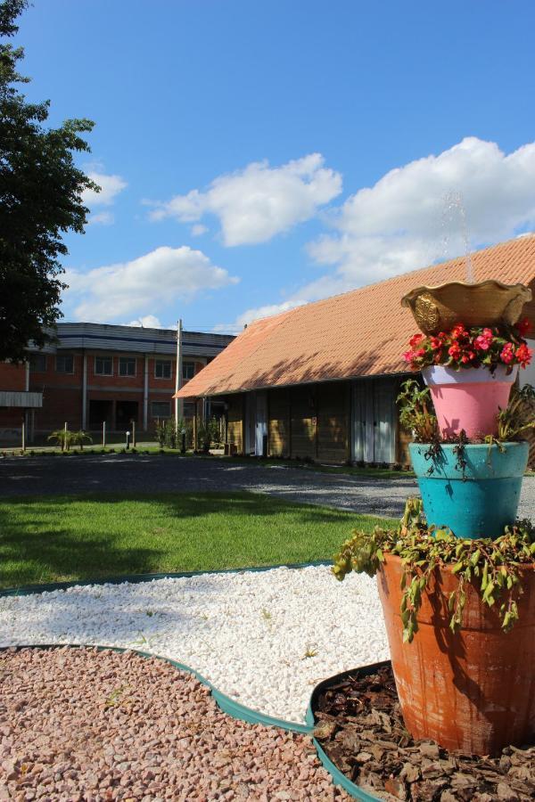 Garten Chales Помероди Экстерьер фото